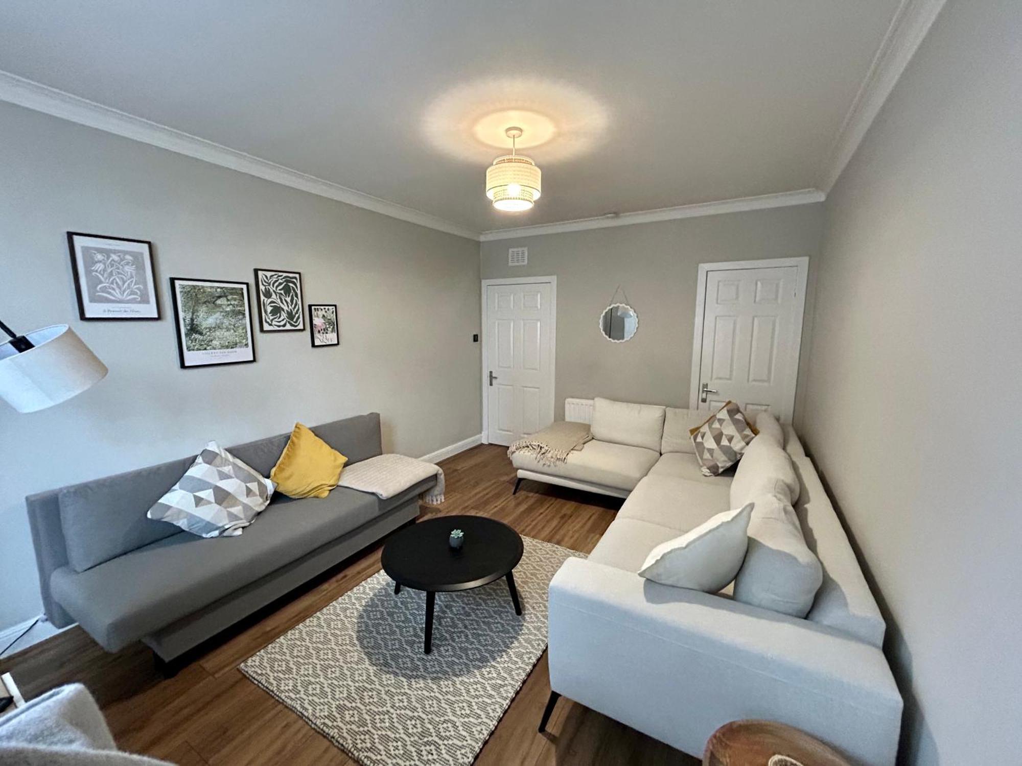 West Dunbartonshire Flat Apartment ดัมบาร์ตัน ภายนอก รูปภาพ